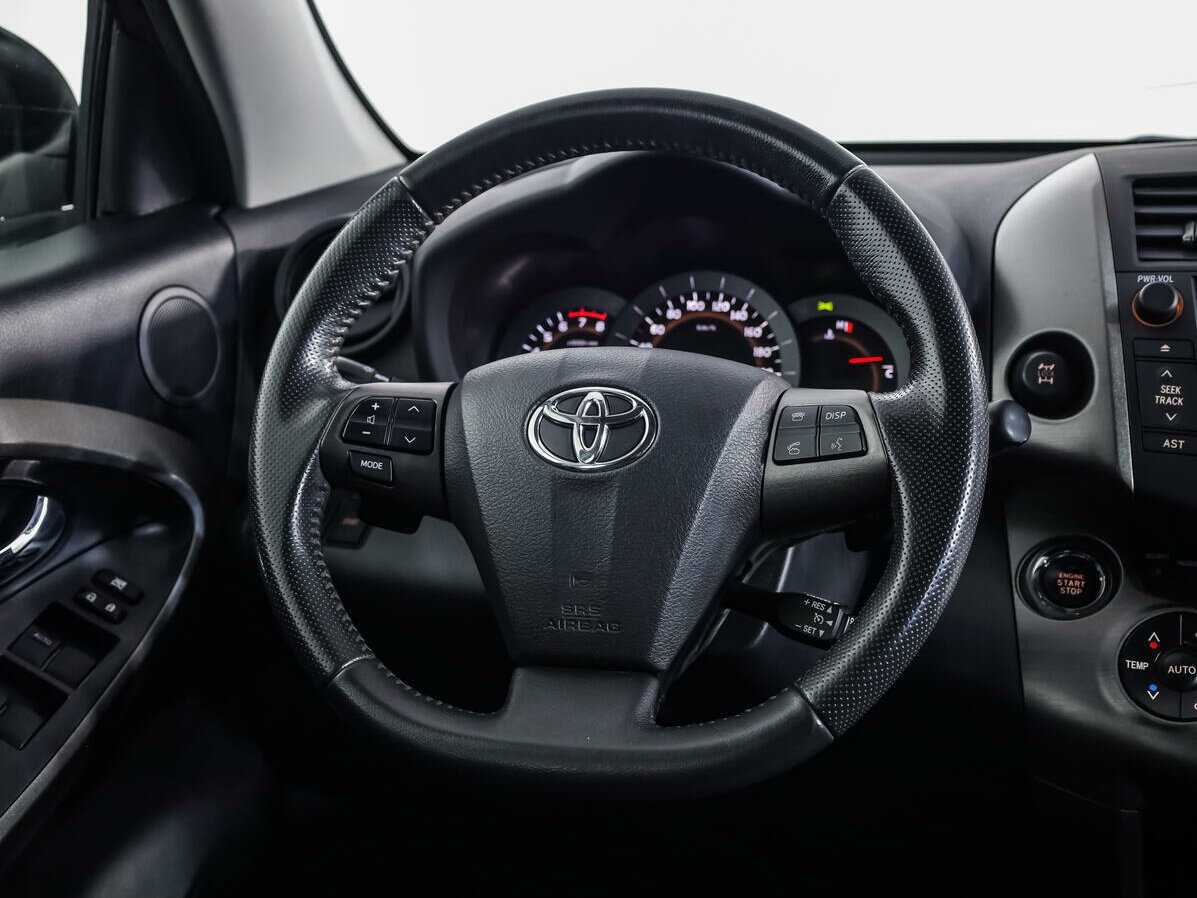 Toyota RAV4 2011 года с пробегом. Фото: #9