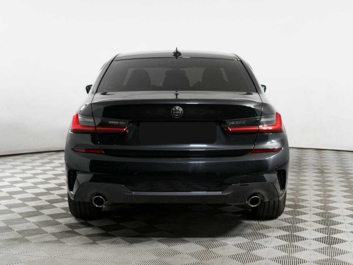 BMW 3 серии 2020 года с пробегом. Фото: #4