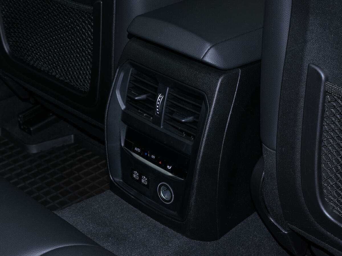 BMW 3 серии 2020 года с пробегом. Фото: #10