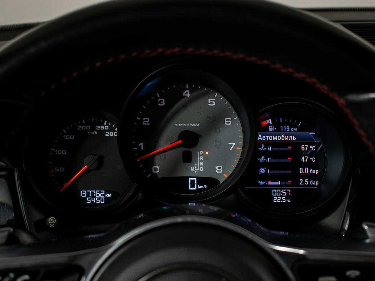 Porsche Macan 2015 года с пробегом. Фото: #9