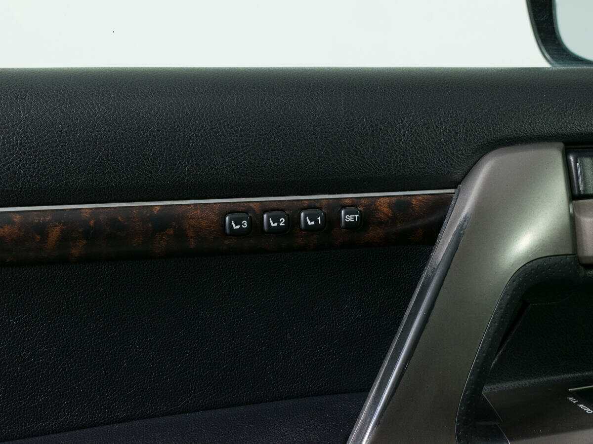 Toyota Land Cruiser 2011 года с пробегом. Фото: #21