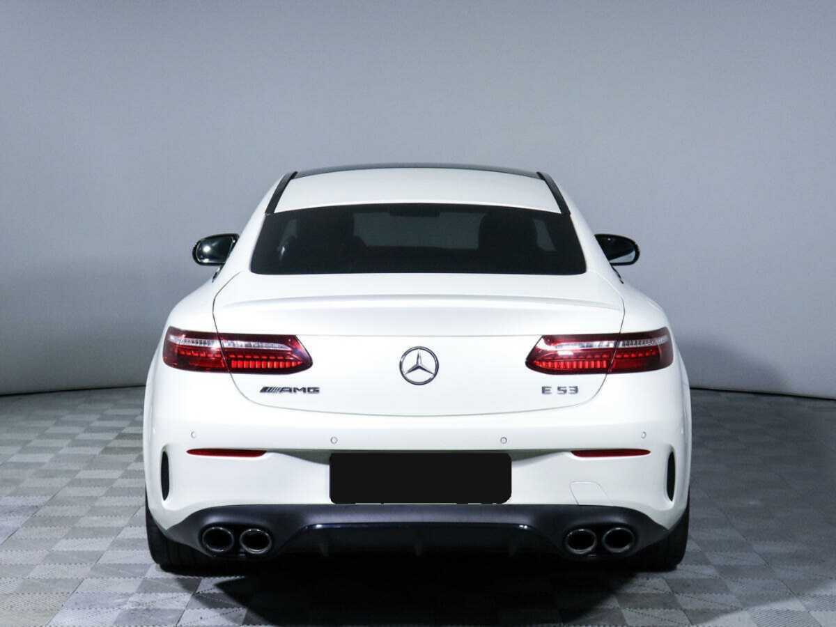 Mercedes-Benz E-Класс AMG 2020 года с пробегом. Фото: #4