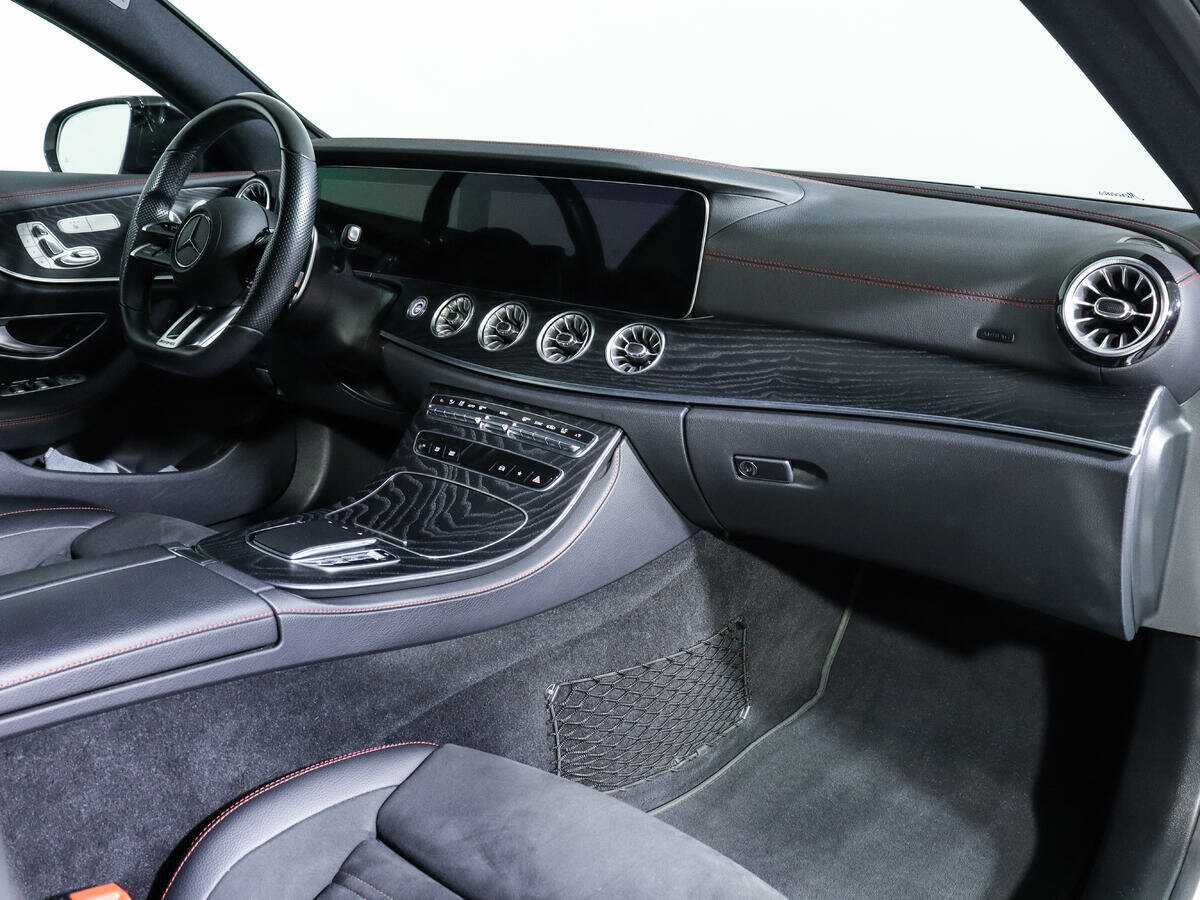 Mercedes-Benz E-Класс AMG 2020 года с пробегом. Фото: #6
