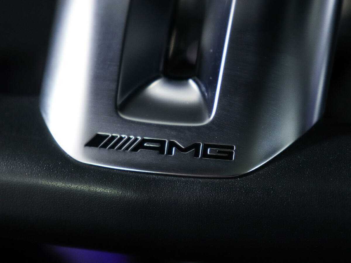 Mercedes-Benz E-Класс AMG 2020 года с пробегом. Фото: #21