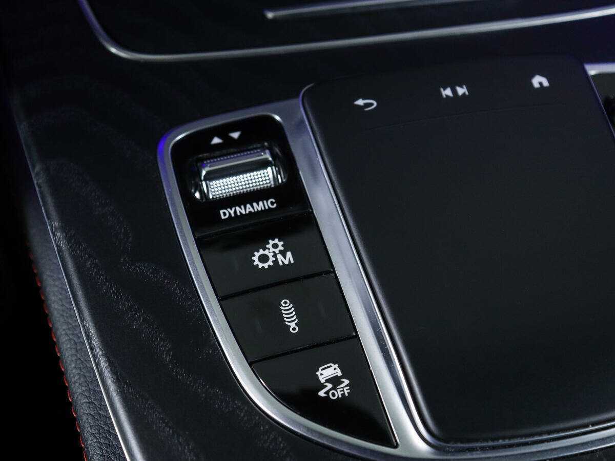 Mercedes-Benz E-Класс AMG 2020 года с пробегом. Фото: #22