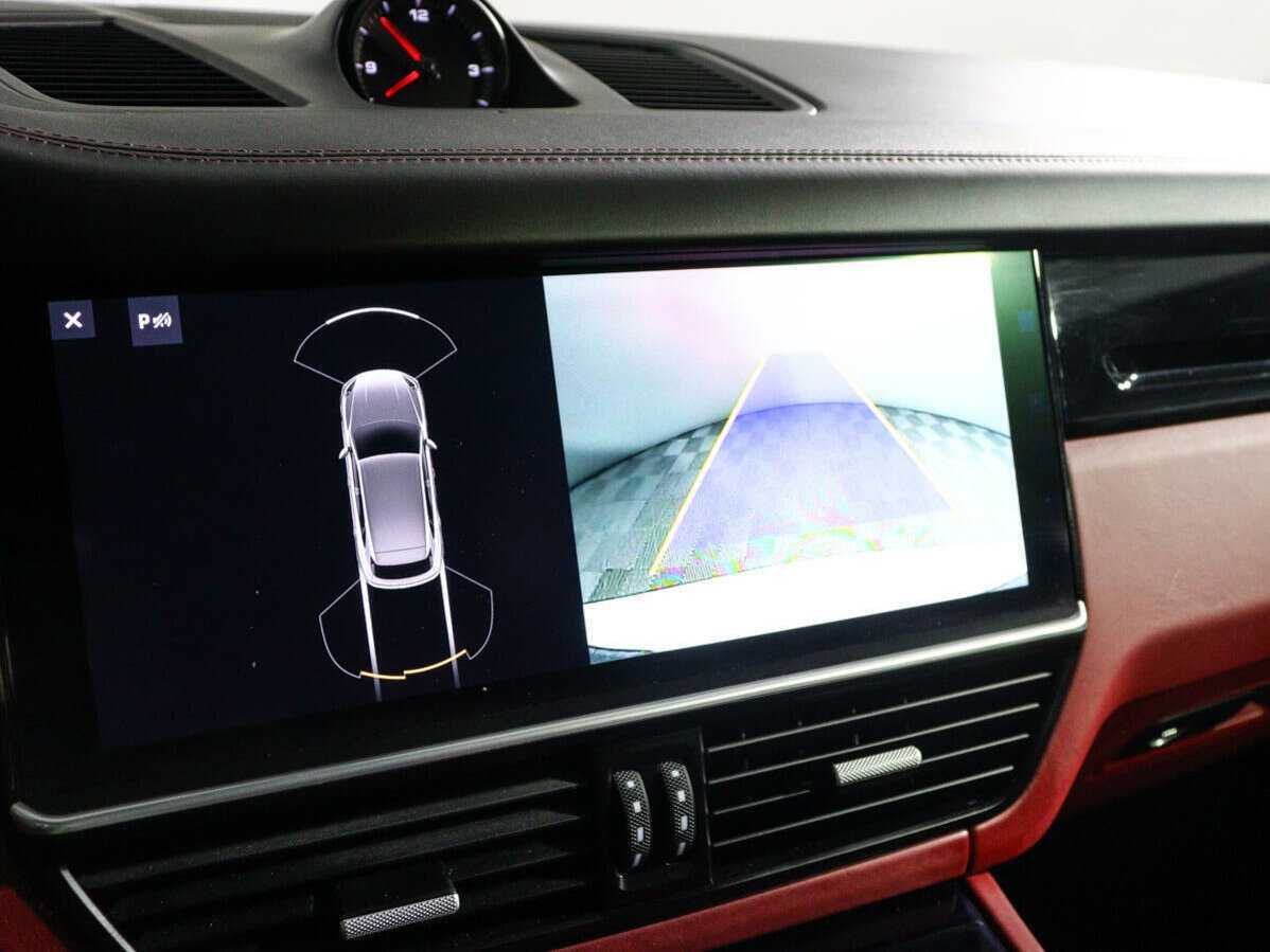 Porsche Cayenne 2019 года с пробегом. Фото: #23