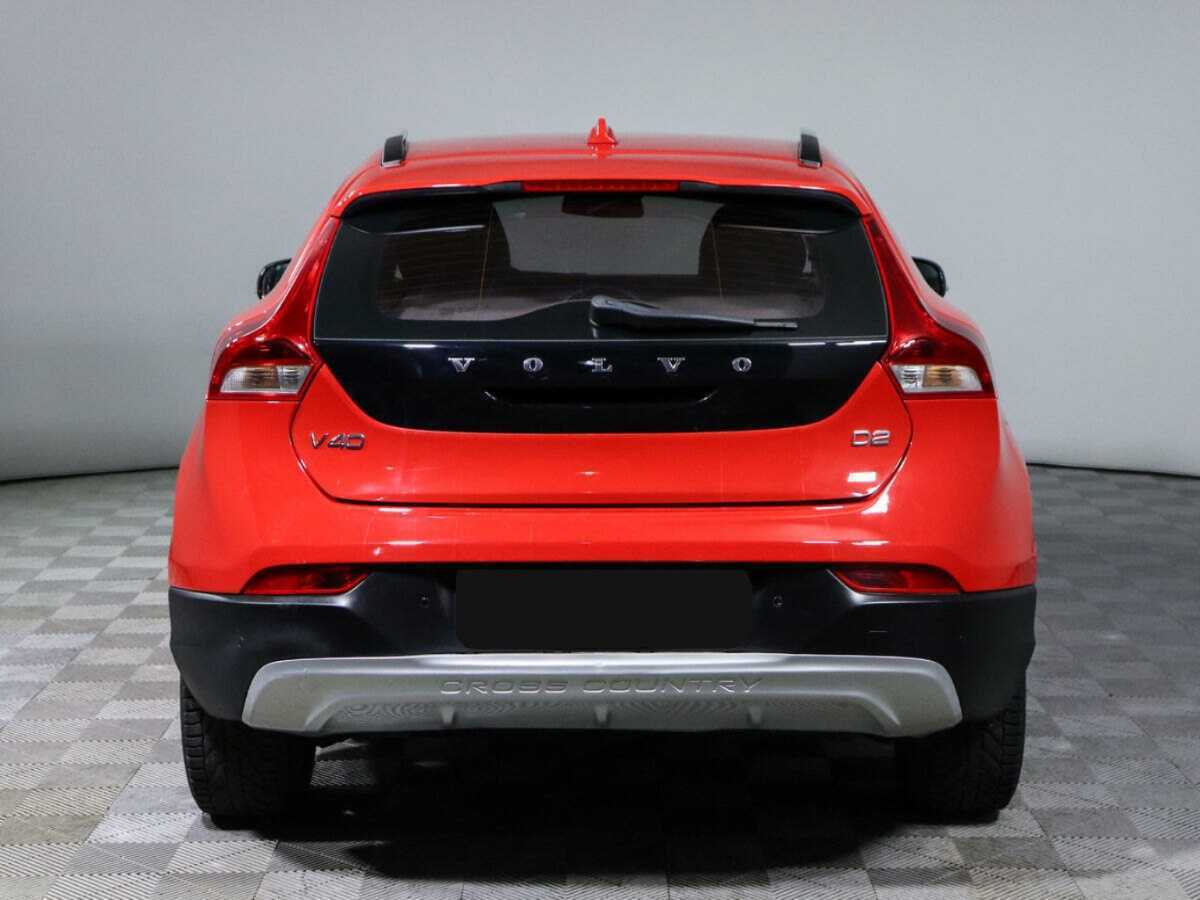 Volvo V40 Cross Country 2014 года с пробегом. Фото: #3
