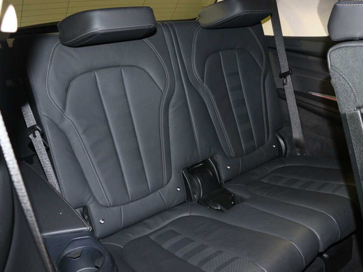 BMW X7 2019 года с пробегом. Фото: #15