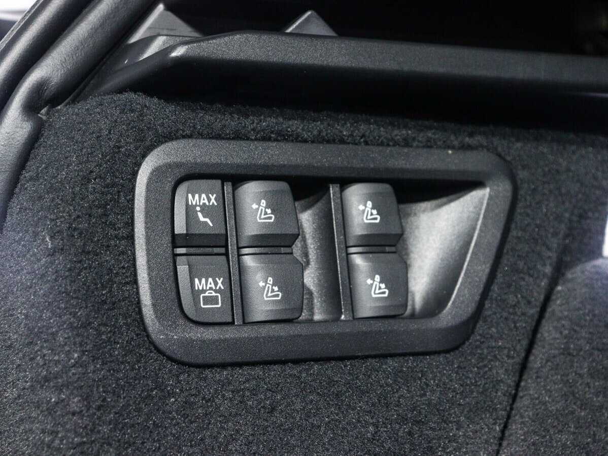 BMW X7 2019 года с пробегом. Фото: #17