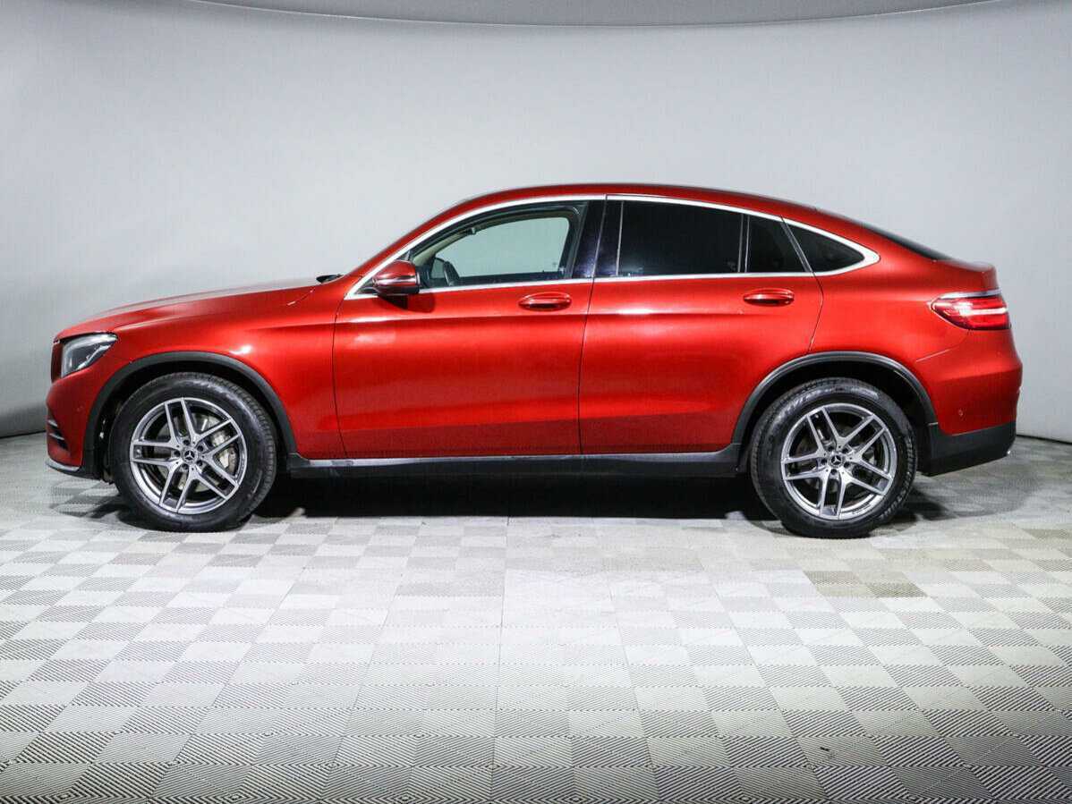 Mercedes-Benz GLC Coupe 2017 года с пробегом. Фото: #3