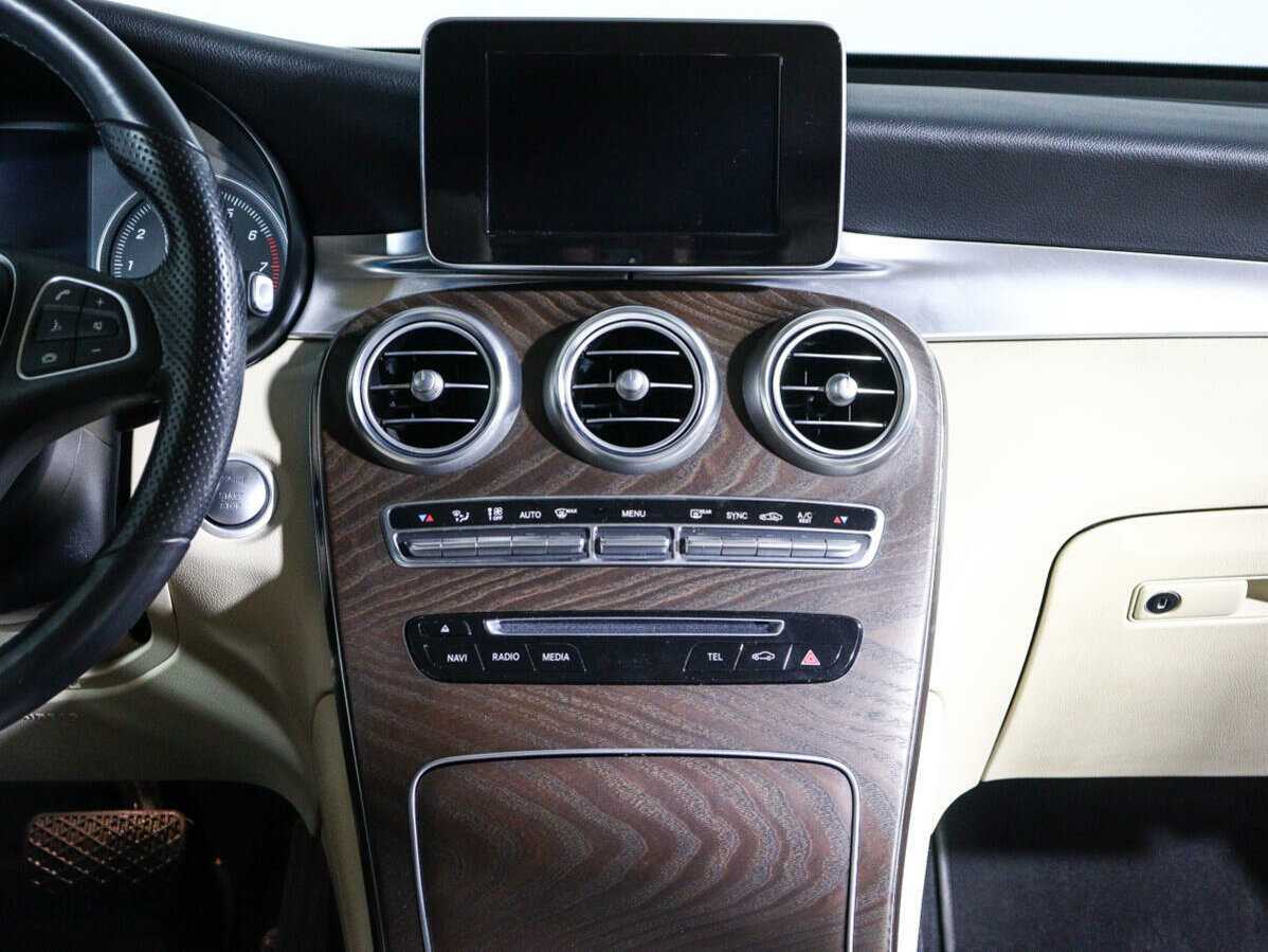 Mercedes-Benz GLC Coupe 2017 года с пробегом. Фото: #8