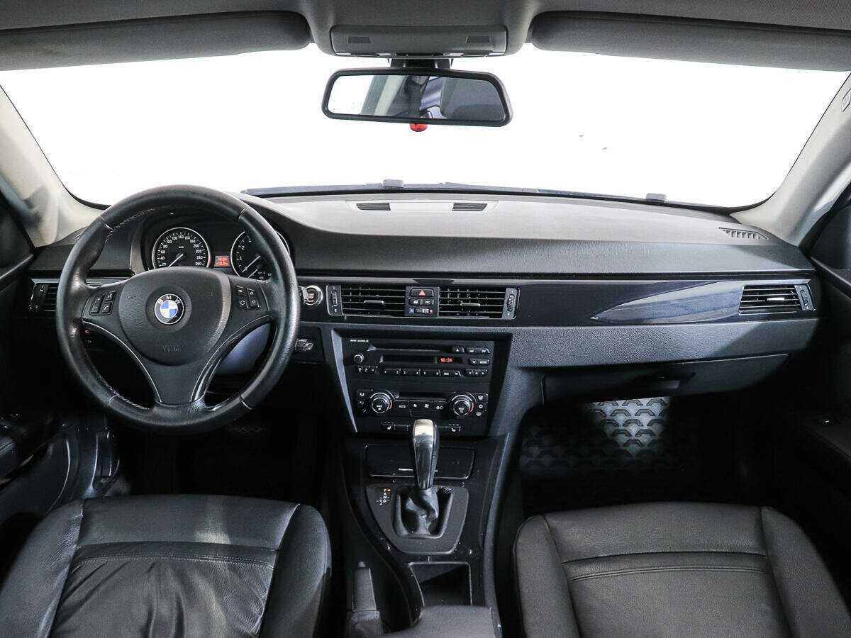 BMW 3 серии 2008 года с пробегом. Фото: #10