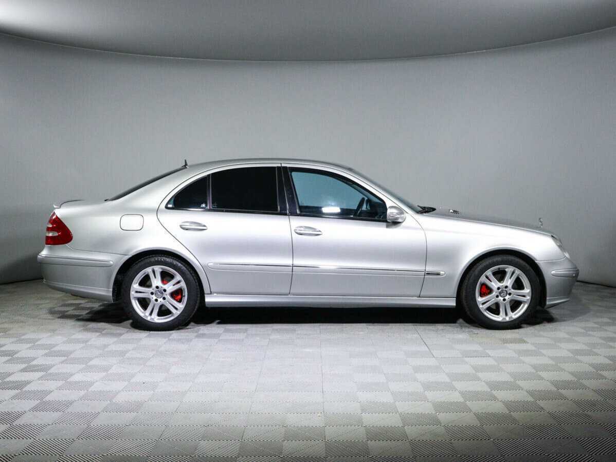 Mercedes-Benz E-Класс 2005 года с пробегом. Фото: #2