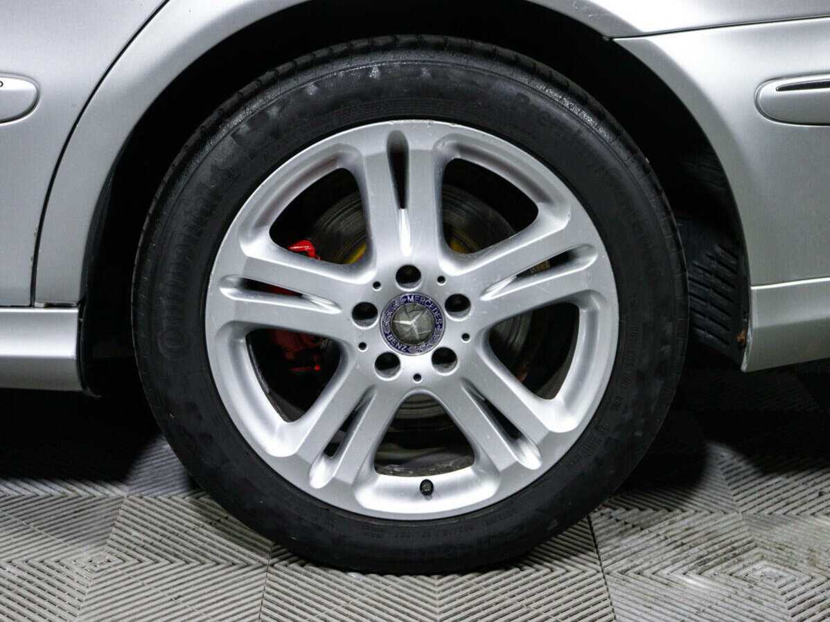 Mercedes-Benz E-Класс 2005 года с пробегом. Фото: #12