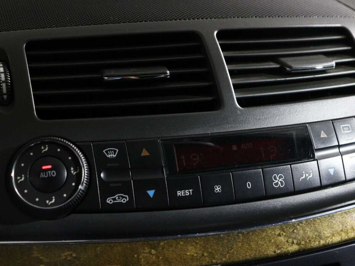 Mercedes-Benz E-Класс 2005 года с пробегом. Фото: #17