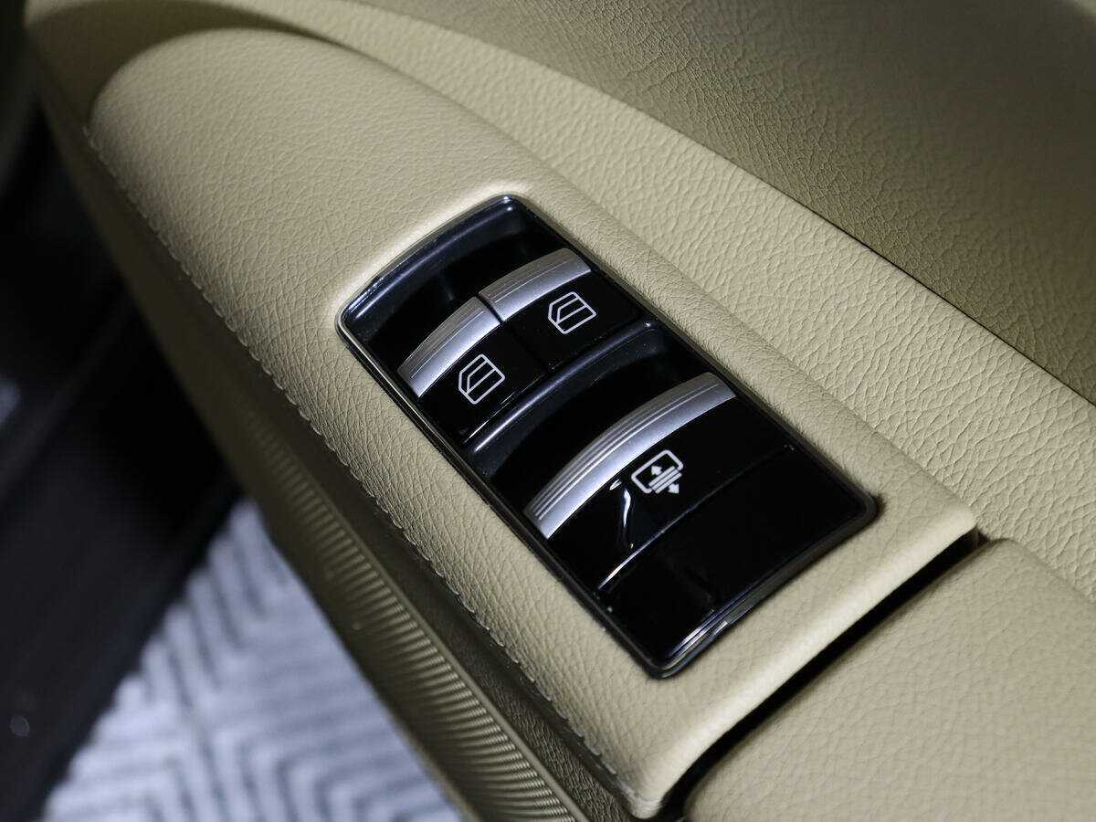 Mercedes-Benz S-Класс 2011 года с пробегом. Фото: #14