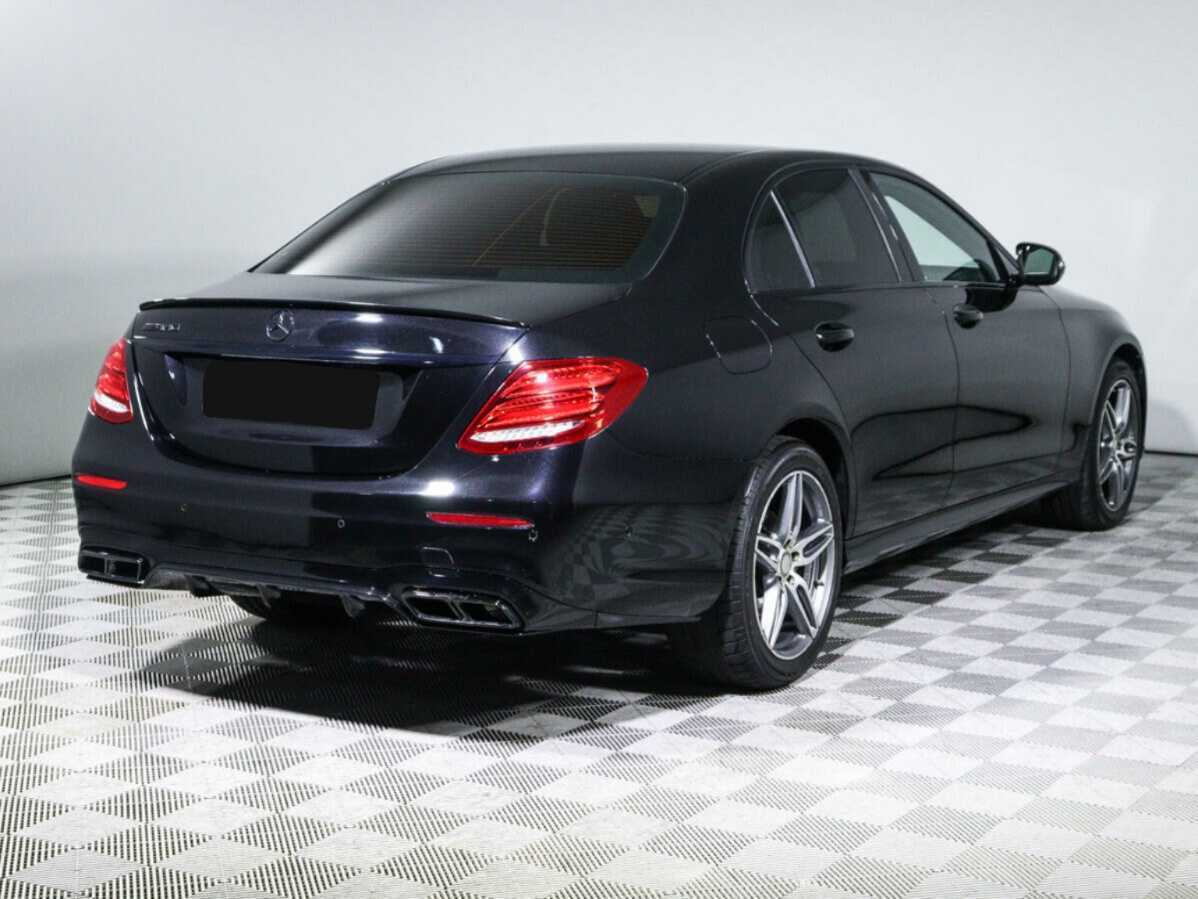 Mercedes-Benz E-Класс 2019 года с пробегом. Фото: #4