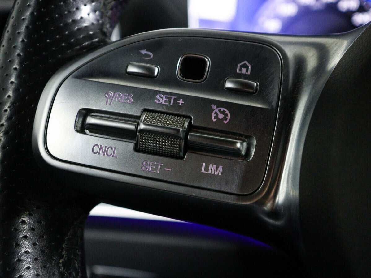 Mercedes-Benz E-Класс 2019 года с пробегом. Фото: #21