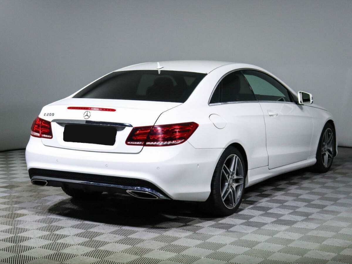 Mercedes-Benz E-Класс 2013 года с пробегом. Фото: #3