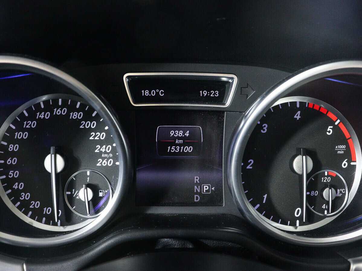 Mercedes-Benz GL-Класс 2014 года с пробегом. Фото: #10