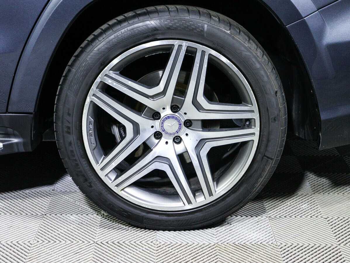 Mercedes-Benz GL-Класс 2014 года с пробегом. Фото: #14