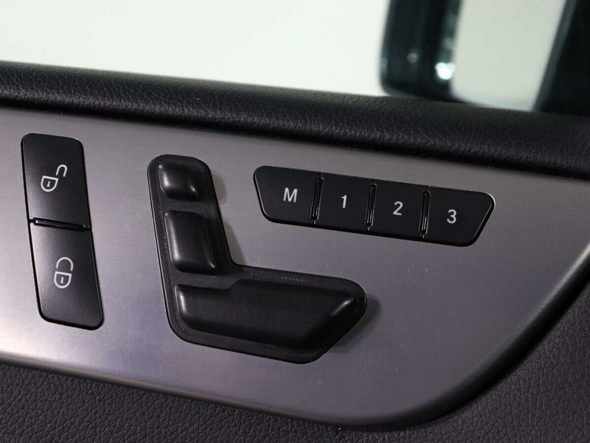 Mercedes-Benz GL-Класс 2014 года с пробегом. Фото: #18