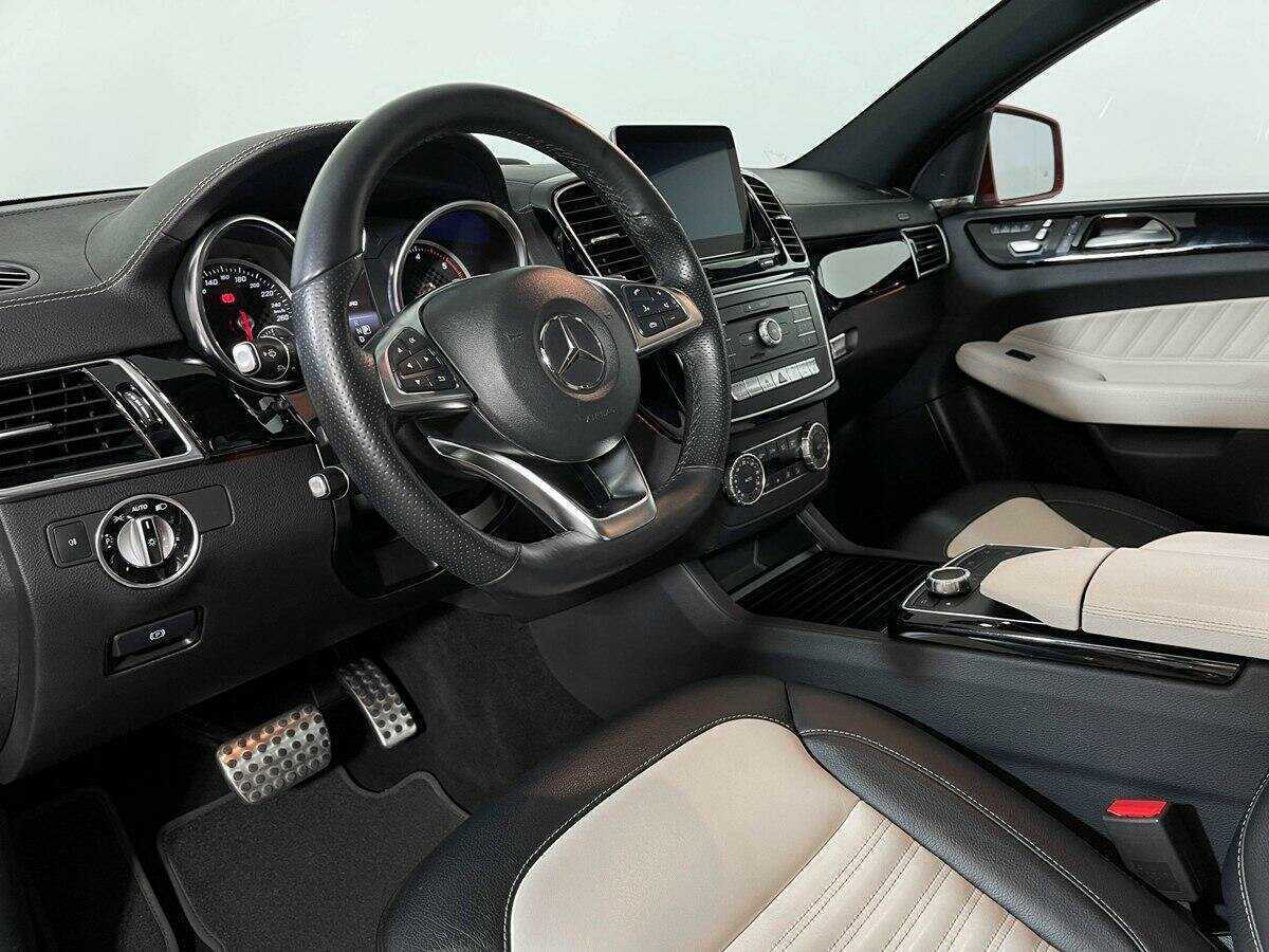 Mercedes-Benz GLE Coupe 2016 года с пробегом. Фото: #12