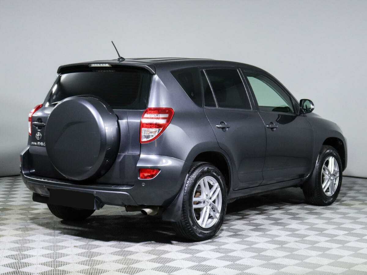 Toyota RAV4 2010 года с пробегом. Фото: #3