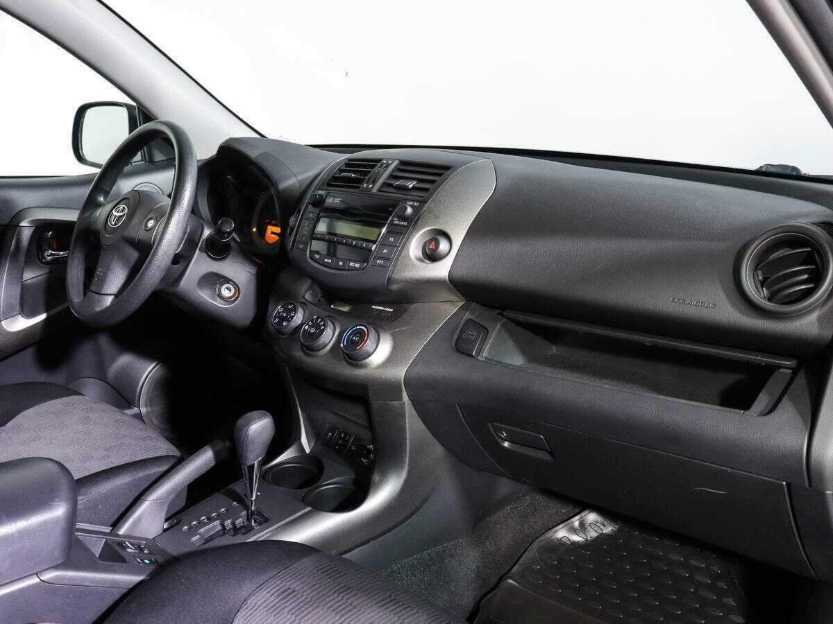 Toyota RAV4 2010 года с пробегом. Фото: #7
