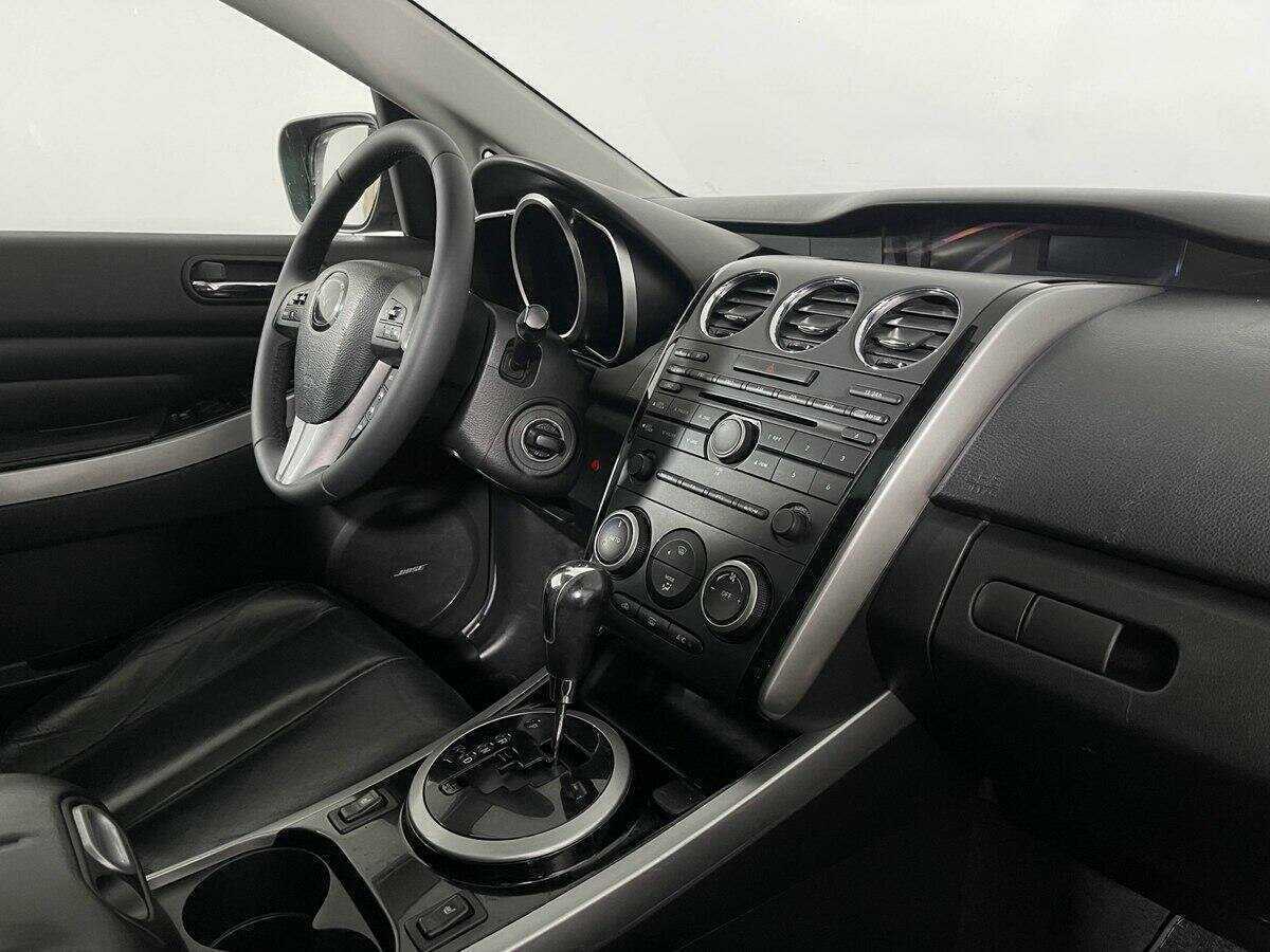 Mazda CX-7 2011 года с пробегом. Фото: #4