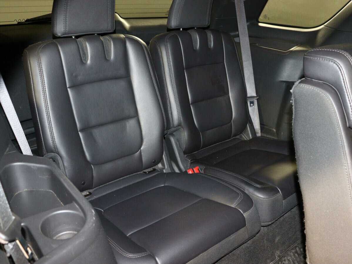 Ford Explorer 2012 года с пробегом. Фото: #15