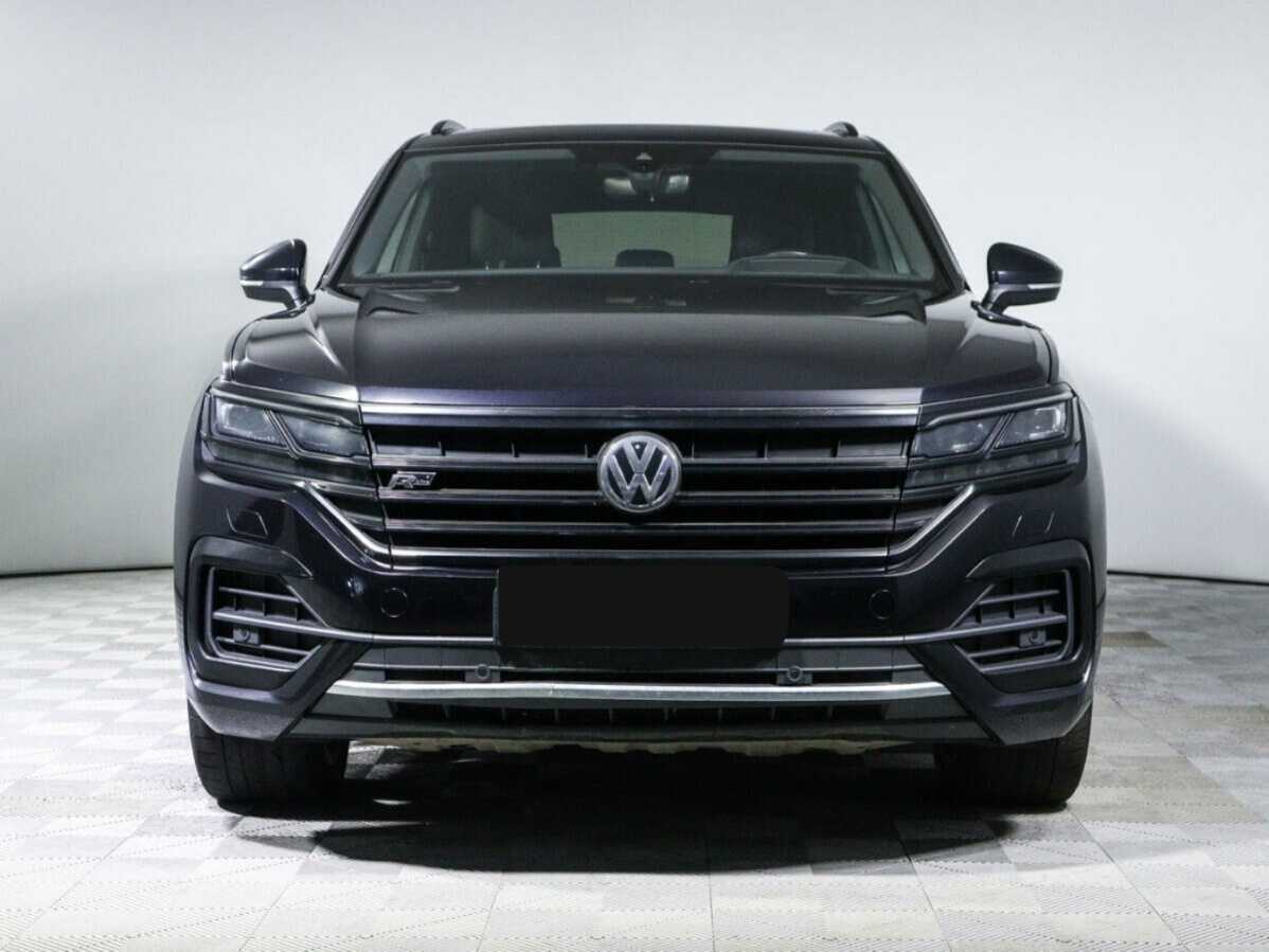 Volkswagen Touareg 2020 года с пробегом. Фото: #1
