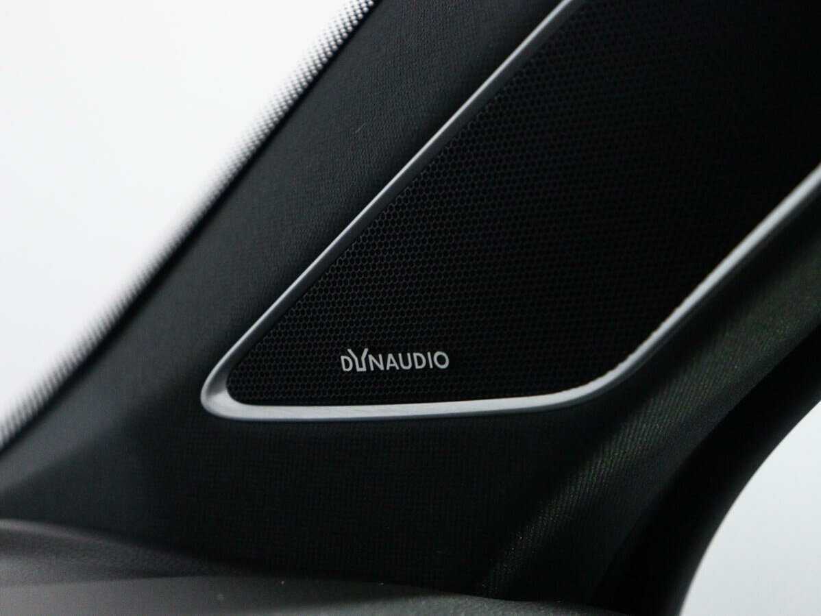 Volkswagen Touareg 2020 года с пробегом. Фото: #23