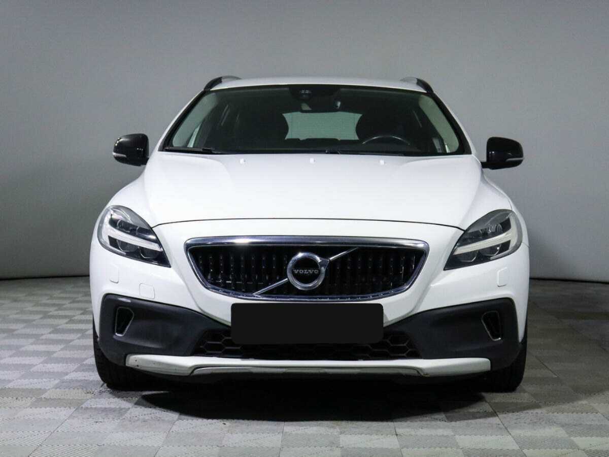 Volvo V40 Cross Country 2016 года с пробегом. Фото: #1