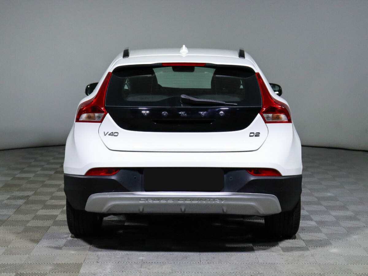 Volvo V40 Cross Country 2016 года с пробегом. Фото: #4