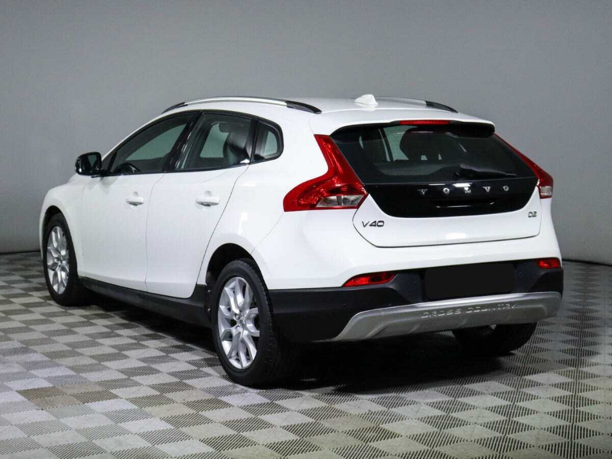 Volvo V40 Cross Country 2016 года с пробегом. Фото: #5