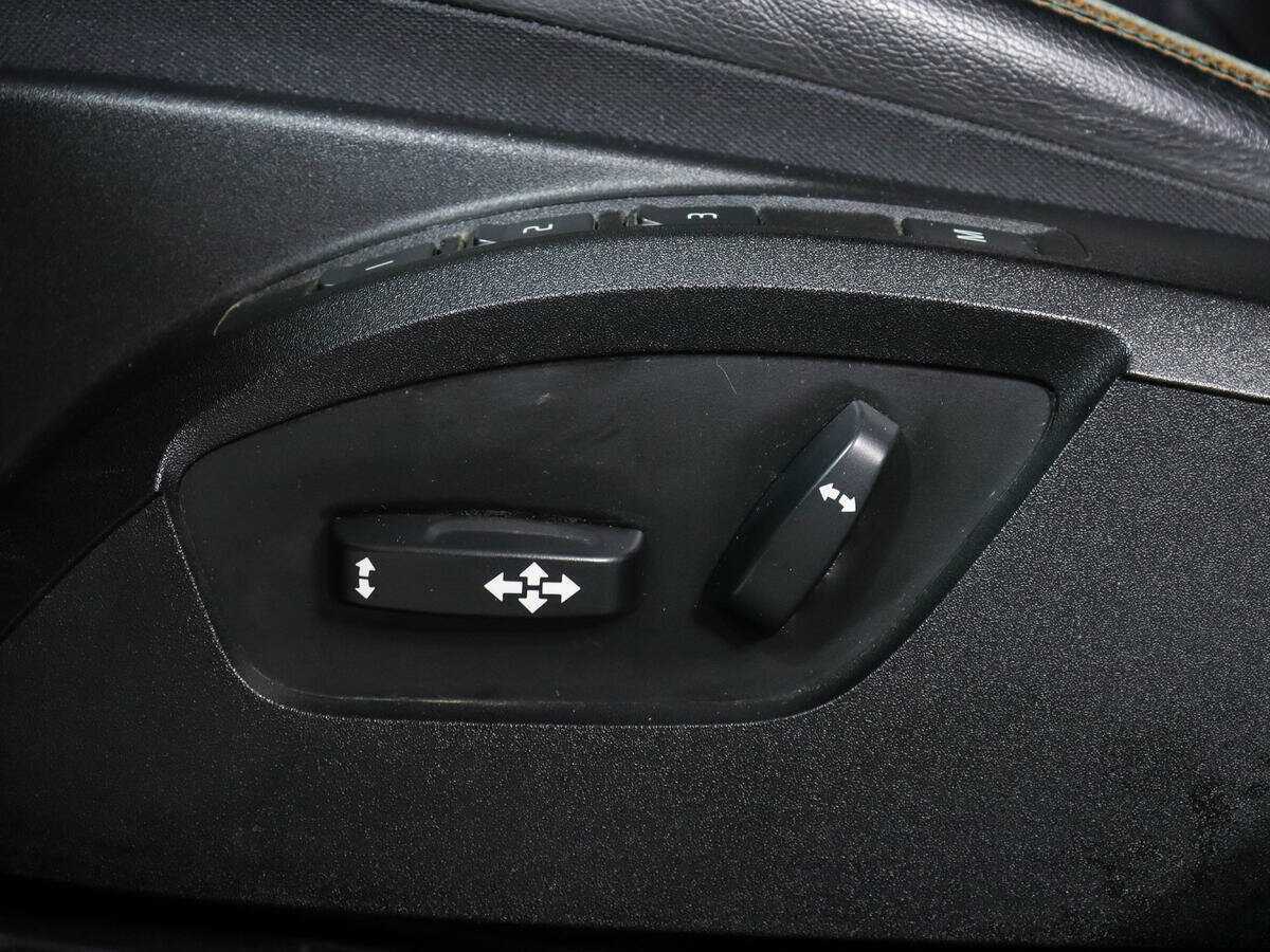 Volvo V40 Cross Country 2016 года с пробегом. Фото: #12