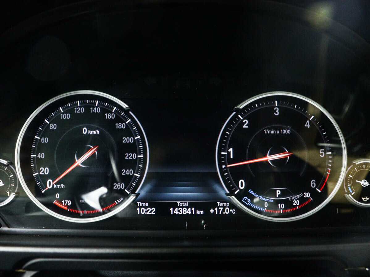 BMW 5 серии 2016 года с пробегом. Фото: #10