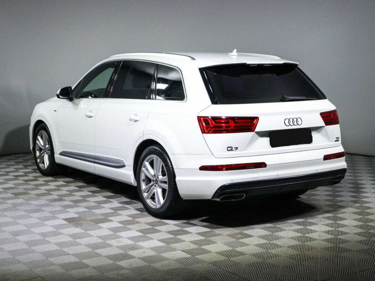 Audi Q7 2015 года с пробегом. Фото: #4