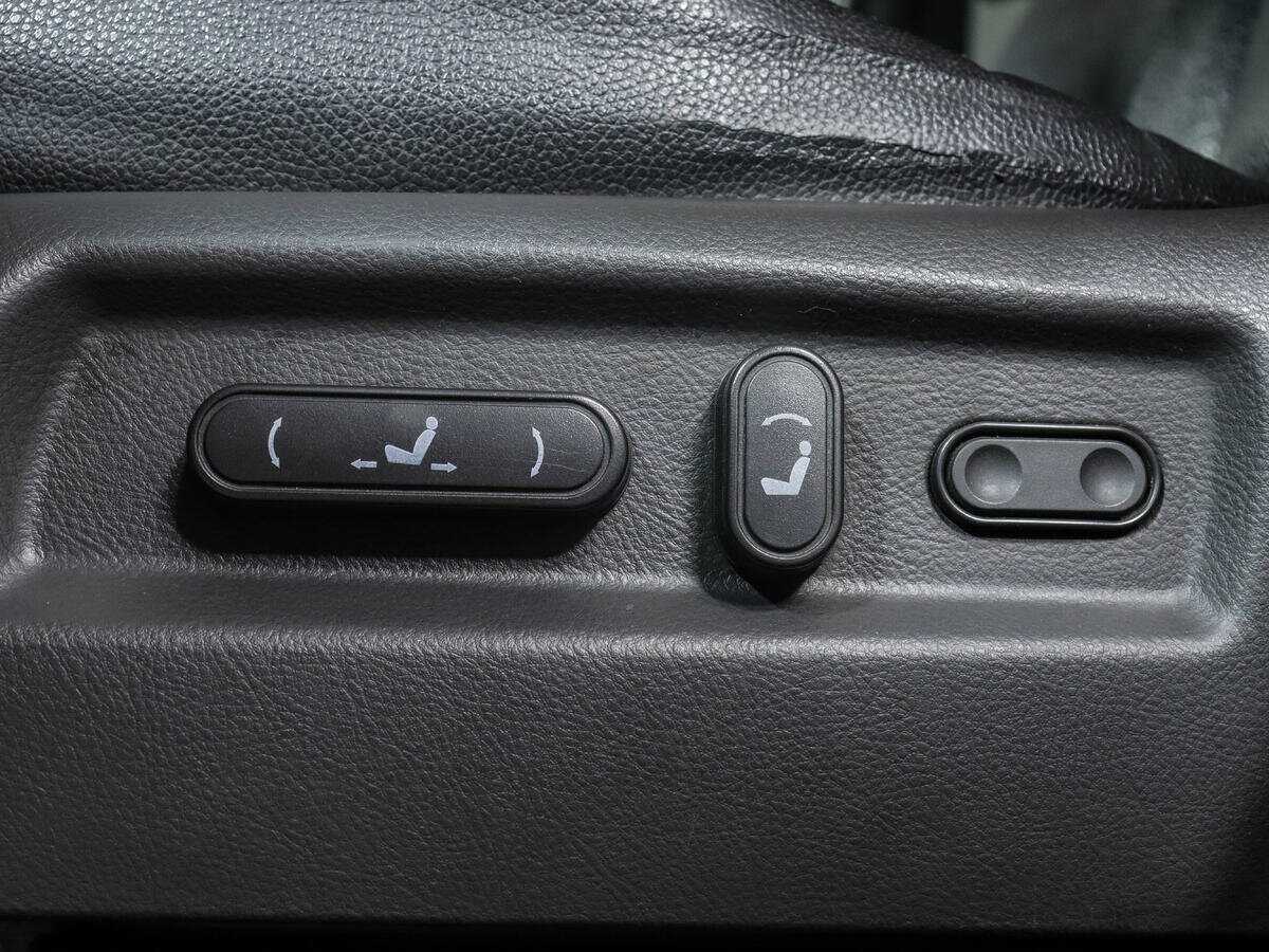 Hyundai Santa Fe 2011 года с пробегом. Фото: #11