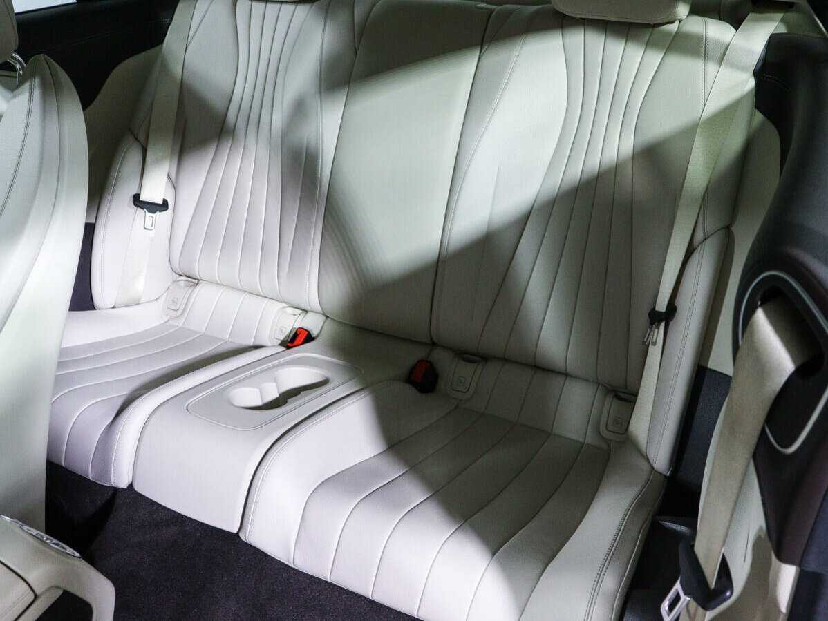 Mercedes-Benz E-Класс 2018 года с пробегом. Фото: #9