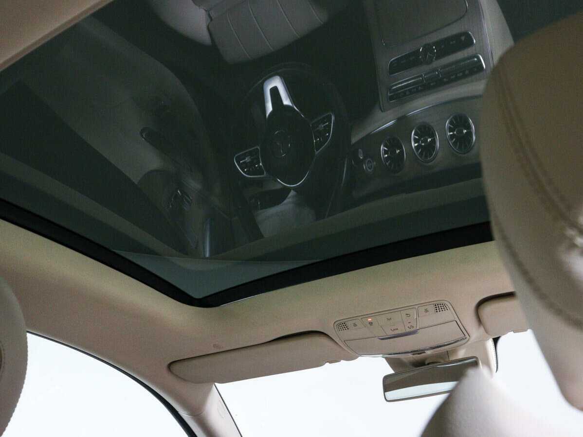 Mercedes-Benz E-Класс 2018 года с пробегом. Фото: #14