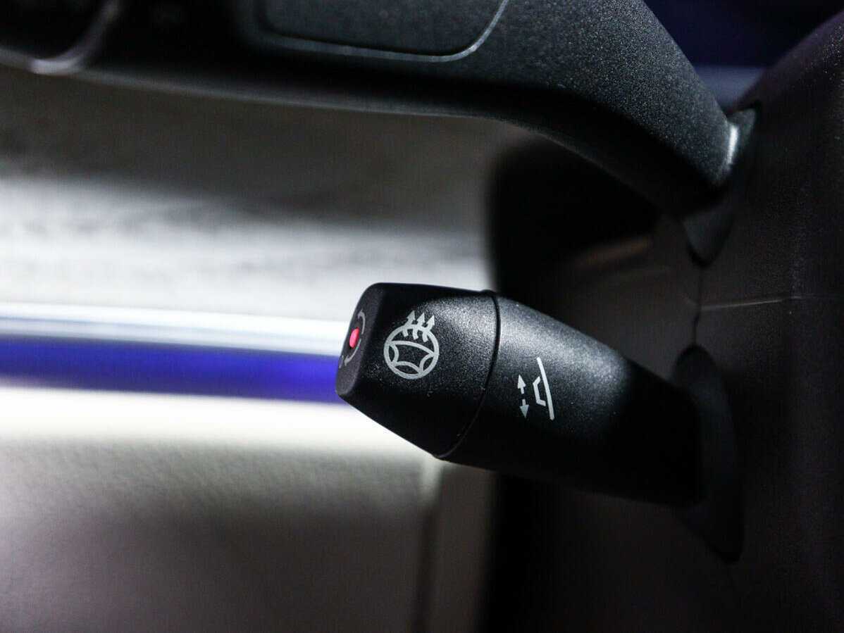 Mercedes-Benz E-Класс 2018 года с пробегом. Фото: #32