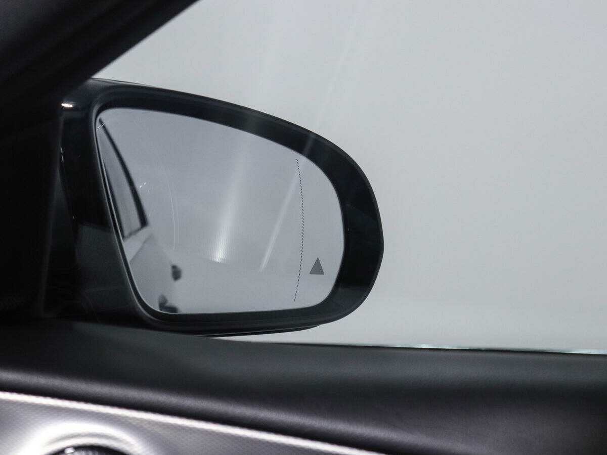 Mercedes-Benz E-Класс 2018 года с пробегом. Фото: #19