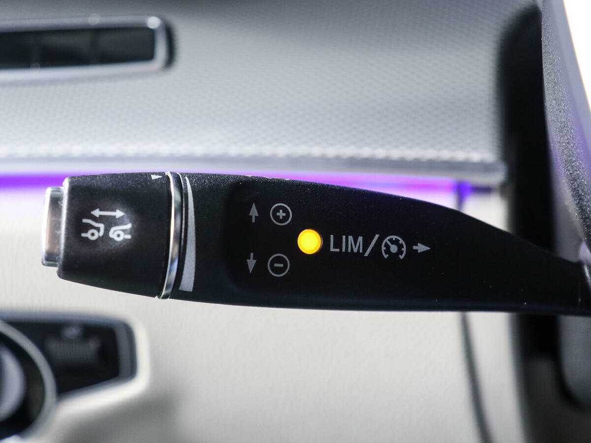 Mercedes-Benz E-Класс 2018 года с пробегом. Фото: #21