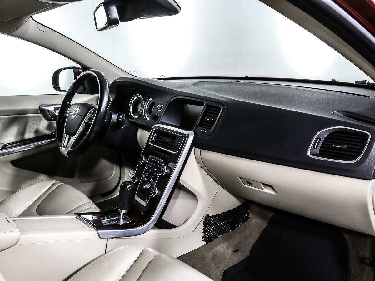 Volvo S60 2011 года с пробегом. Фото: #7