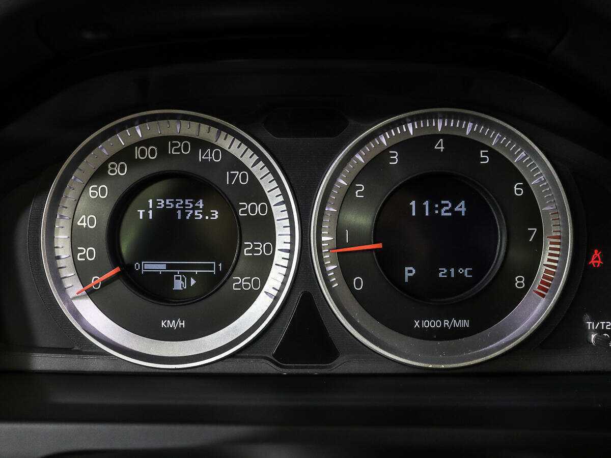 Volvo S60 2011 года с пробегом. Фото: #9