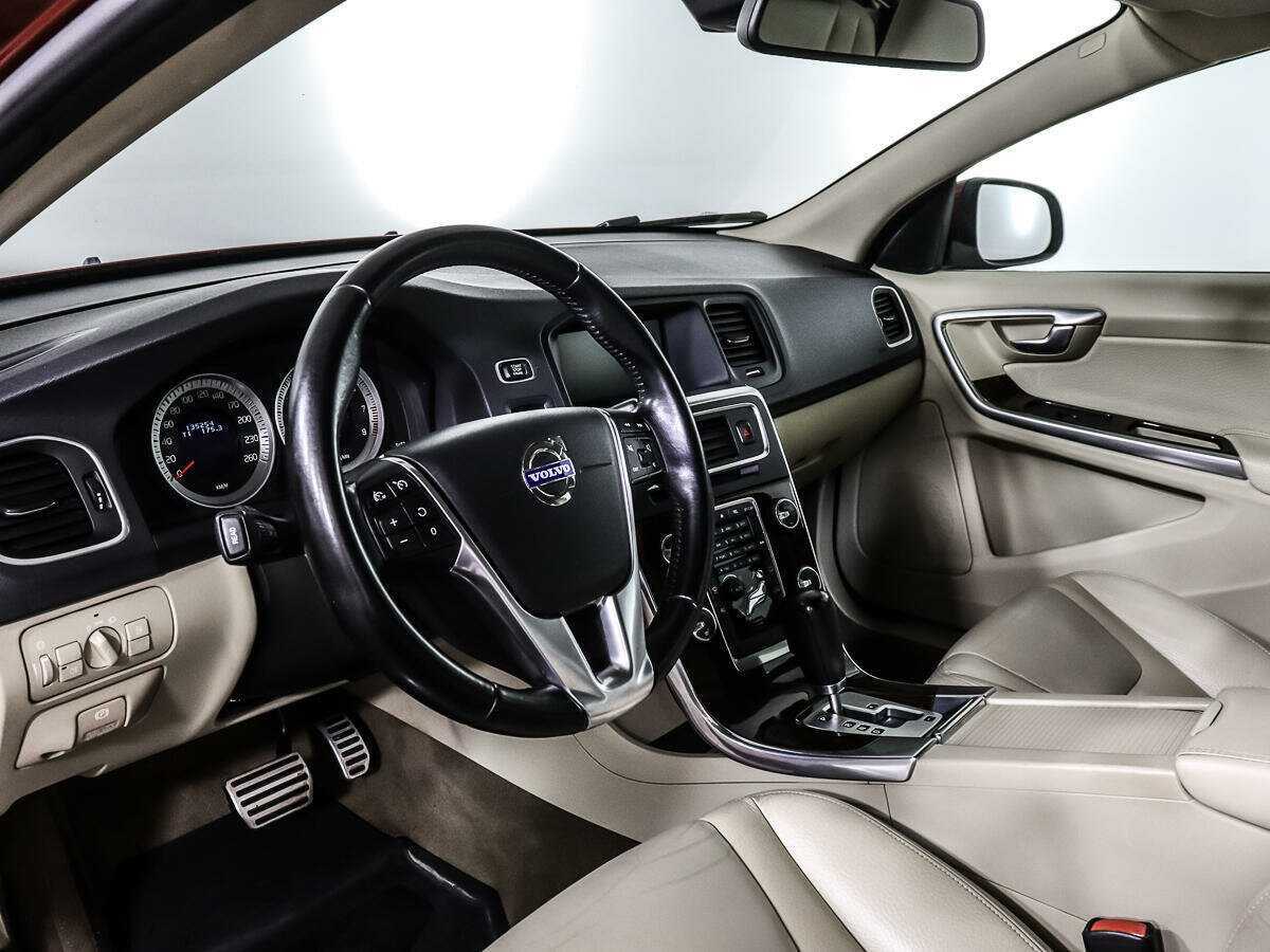 Volvo S60 2011 года с пробегом. Фото: #12