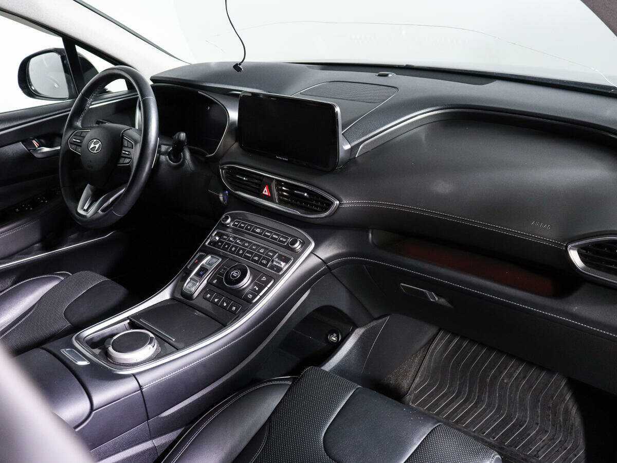 Hyundai Santa Fe 2021 года с пробегом. Фото: #8