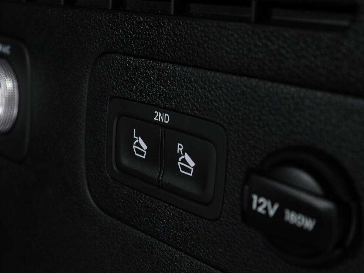 Hyundai Santa Fe 2021 года с пробегом. Фото: #17